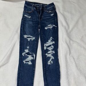 NEW Woman’s American Eagle Skinny Patched Jeans 000S